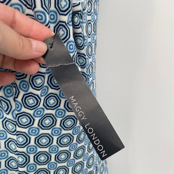 Maggy London Geo Printed Keyhole Neck Knee Length Dress  Blue Size 10 - Picture 4 of 10